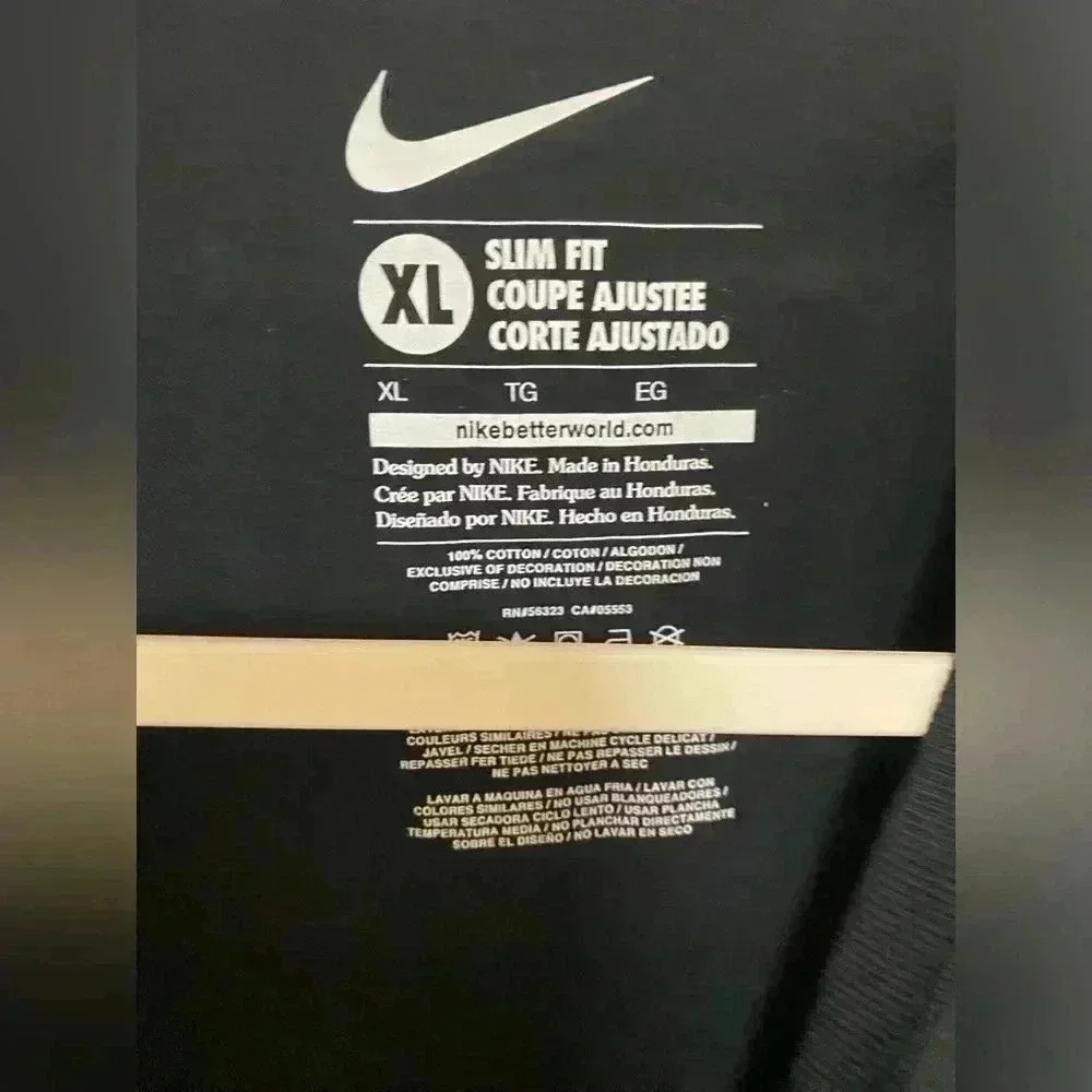 Jaguars Nike shirt size XL SLIM FIT